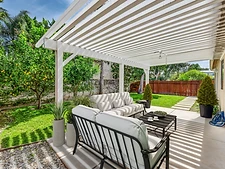 Artificial Turf vs. Natural Grass: The California Homeowner's Guide
