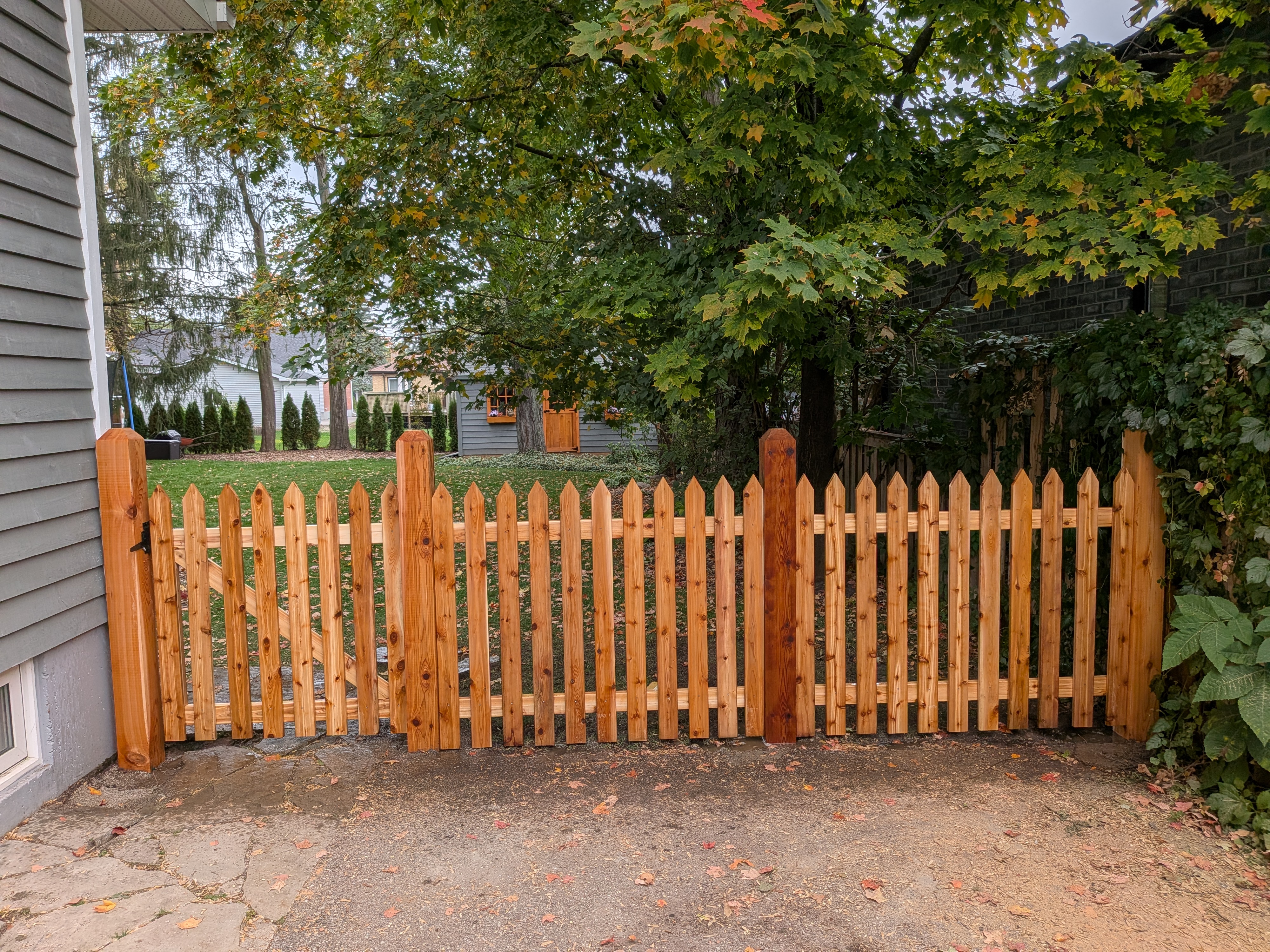 Picket fence installation by The Fencing Crew