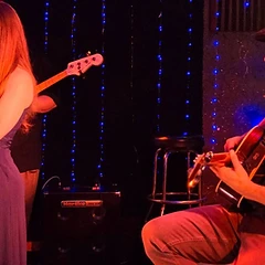 Emma & James full band Pho Cao
