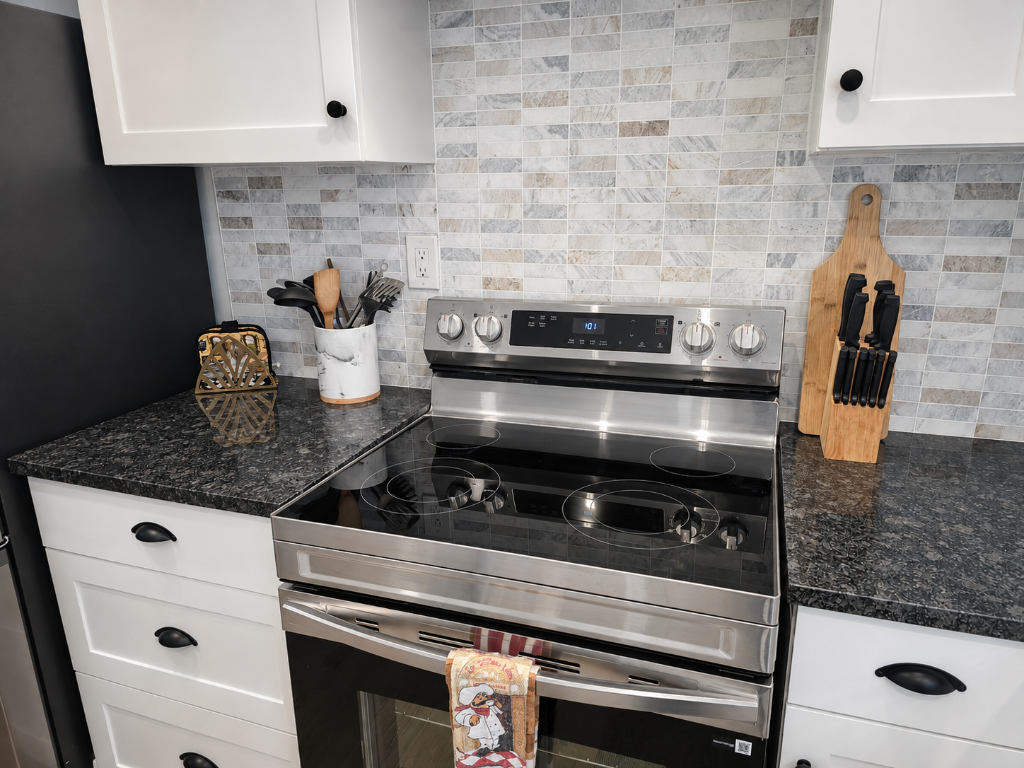 Stove & Backsplash