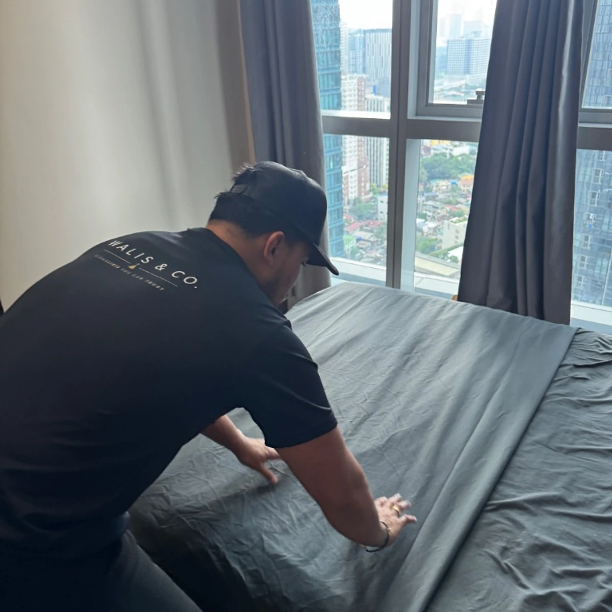 Walis & Co. crew member — High-rise detailing