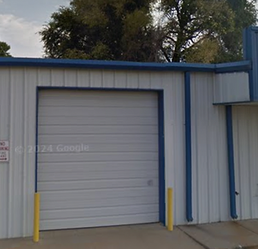 AL Autos dealership exterior at 3550 W Douglas St