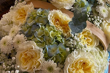 Blue & Cream Flower Basket