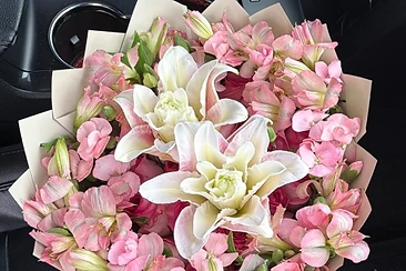 Lilies & Pink Alstroemeria