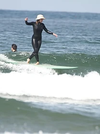Megane, atleta de longboard em Vila do Conde — Academia Longboard e Gaio longboard