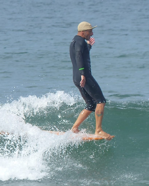 Sérgio Gaio Rodrigues, treinador de longboard da Academia em Vila do Conde — aulas para aprender longboard clássico