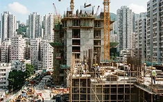 安達臣道首置盤鋼筋風波:發展商拆卸重建方案解讀