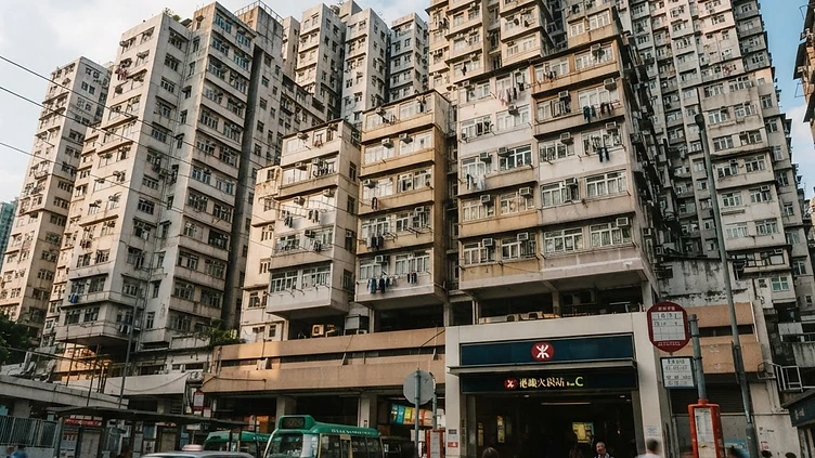 資深業主沽貨策略分析:從近期穗禾苑成交看資助房屋投資風險