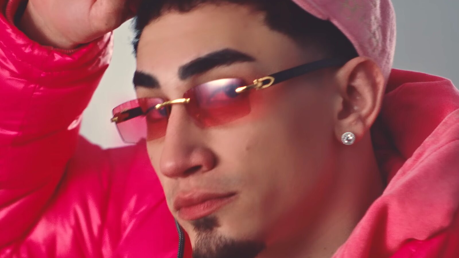 Omar Courtz Has 13 Songs Charting Across Latin America at Once