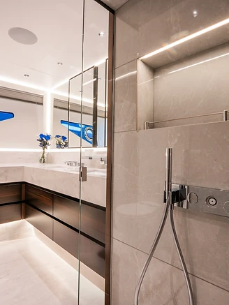 Master suite detail