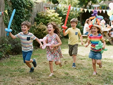 Balloon Twisters