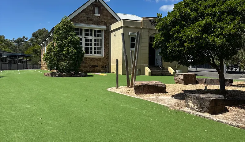 Warrandyte Primary School grounds