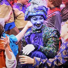 School production of Aladdin — finale performance
