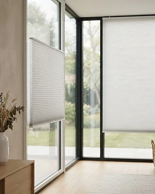 Honeycomb shade fabric texture