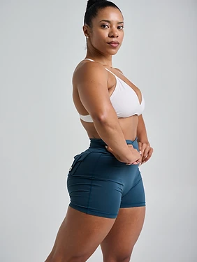 LaToya Loren, board-certified NP and physique coach