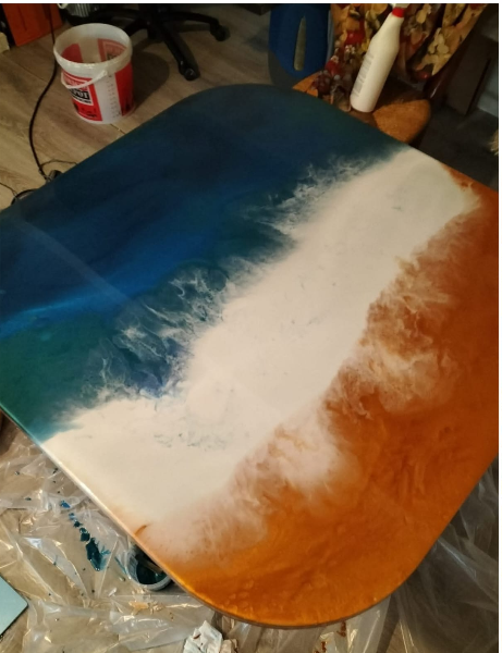 Table époxy effet mer — création artisanale