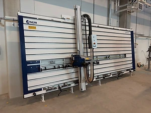 Installation av väggsåg scm gabbiani V42E till snickeri i Kristianstad 👍🏻