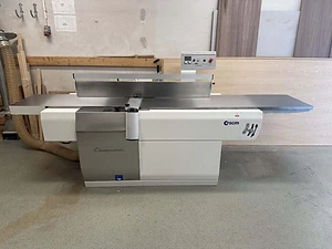 Installation av SCM rikthyvel L'invincibile hos KFK SNICKERI