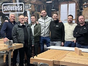 Besök hos vår leverantör av slöjdbänkar och inredning Sjöbergs