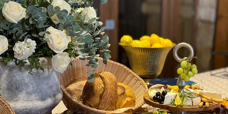 השפית והמייסדת של Lia Dairy Catering