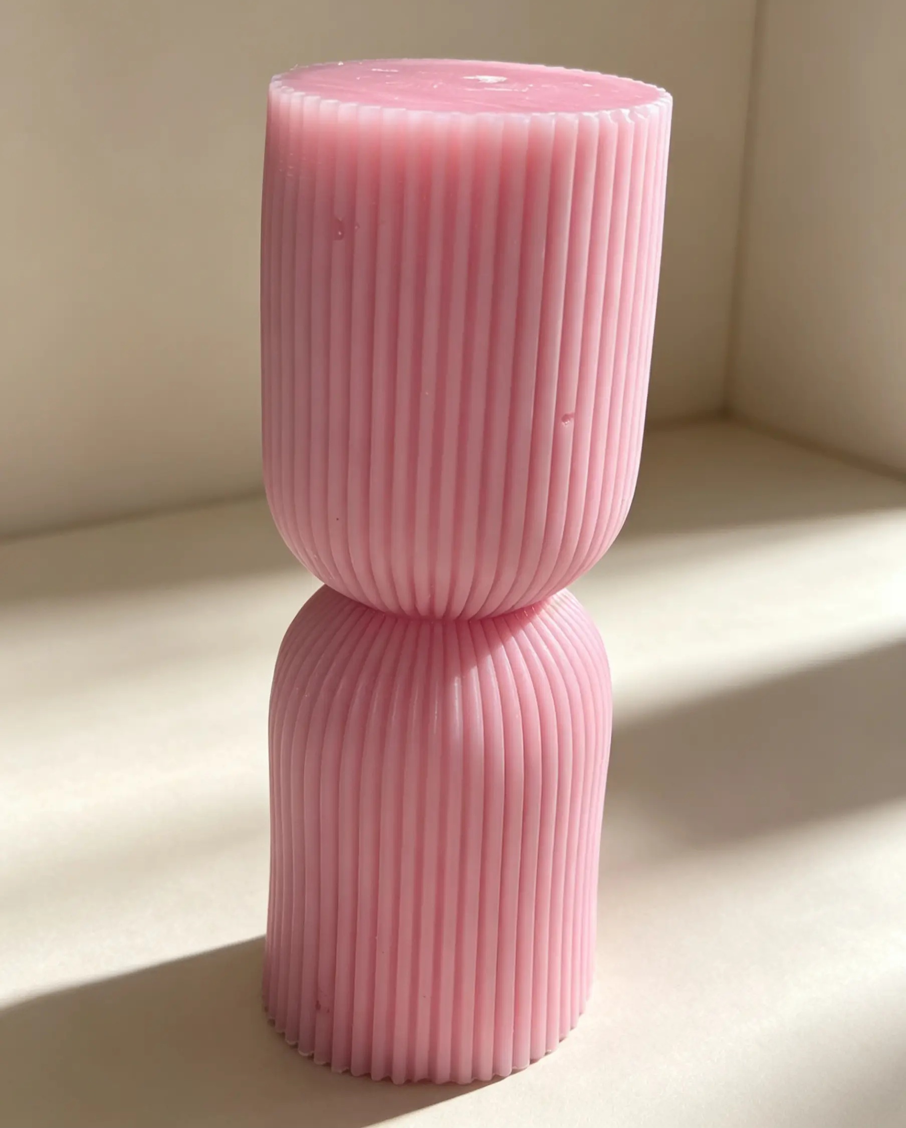 Ribbed Twin Pillar