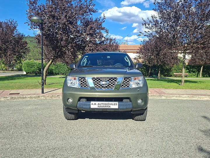 Nissan PATHFINDER — foto 1