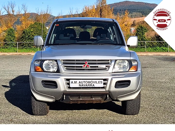 Mitsubishi MONTERO — foto 1