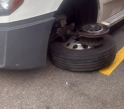 Roadside Wheel-Off Service — Freightliner