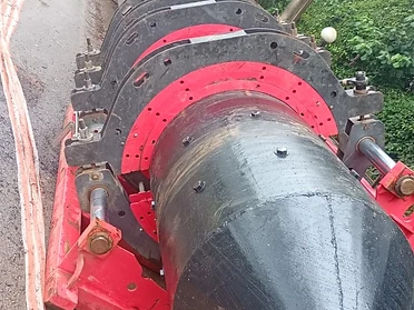 máquina de termofusão PEAD 1.200 mm Luvy Locações