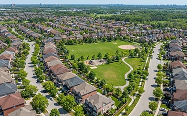 Aerial view of a Newmarket, Ontario residential neighbourhood