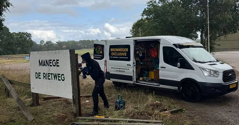 Zakelijk terreinonderhoud bij een manege — Bronneger Exclusive in Drenthe en Groningen