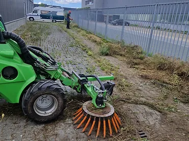 Bedrijventerreinonderhoud door Bronneger Exclusive in Drenthe en Groningen