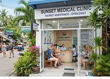 Walk-in tourist clinics