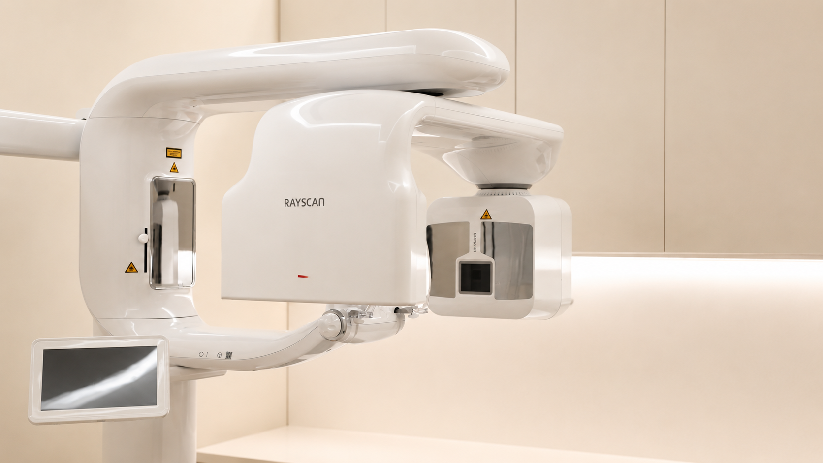 RAYSCAN panoramic X-ray imaging at Tham Oralcare Yas Island