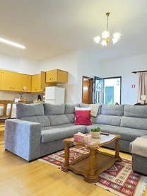 Traditional T2 Hiking Cottage