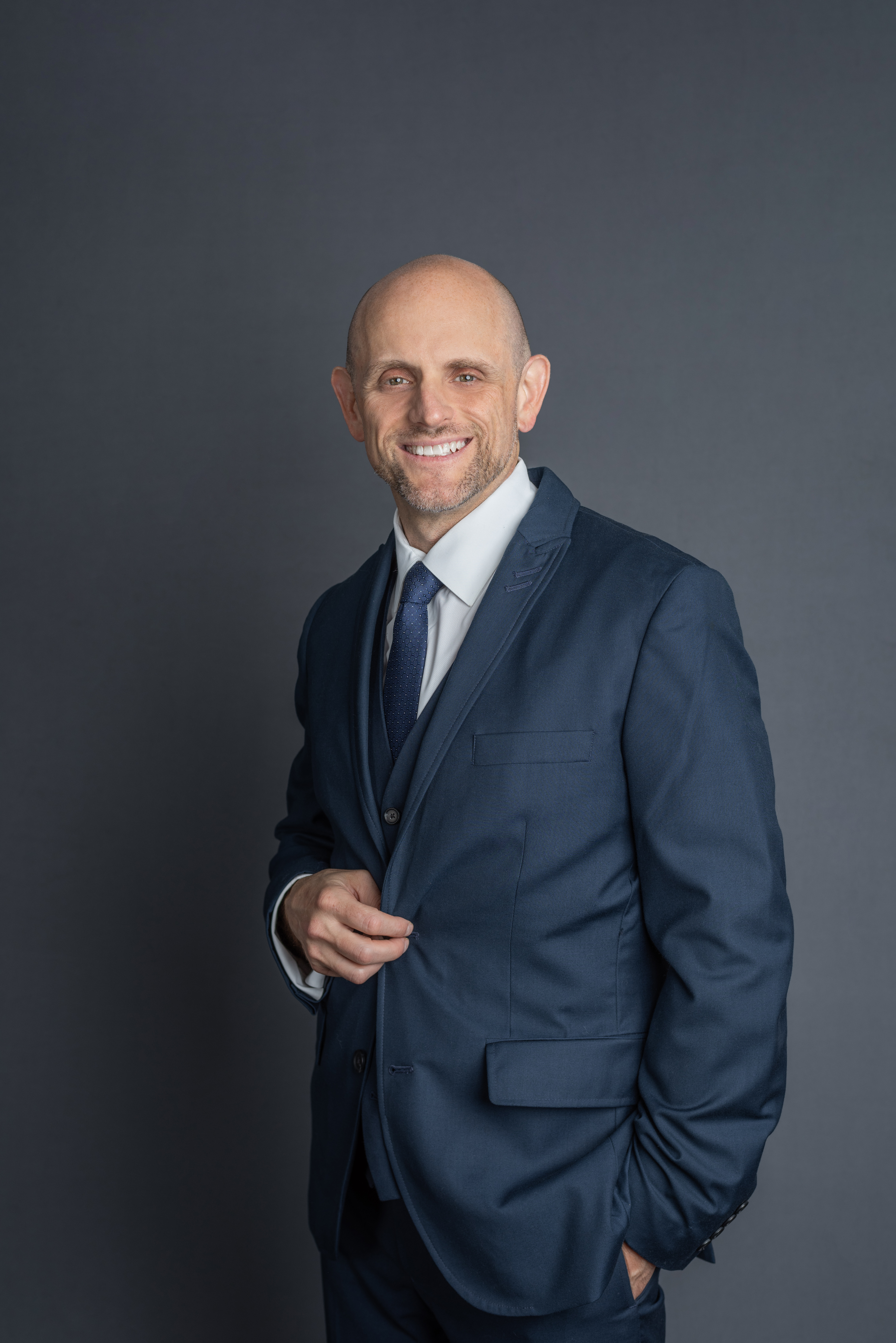 Dr. Jason Pape