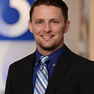Jeremy Jones headshot