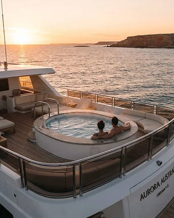 Western Australian Dusk: The Sundeck Ascent at Ningaloo