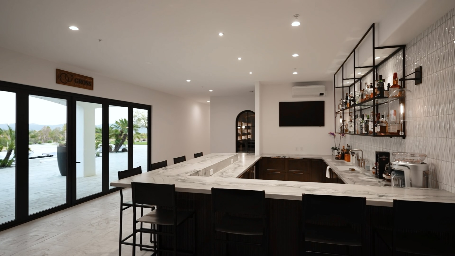 Modern home bar with Level 5 drywall finishing