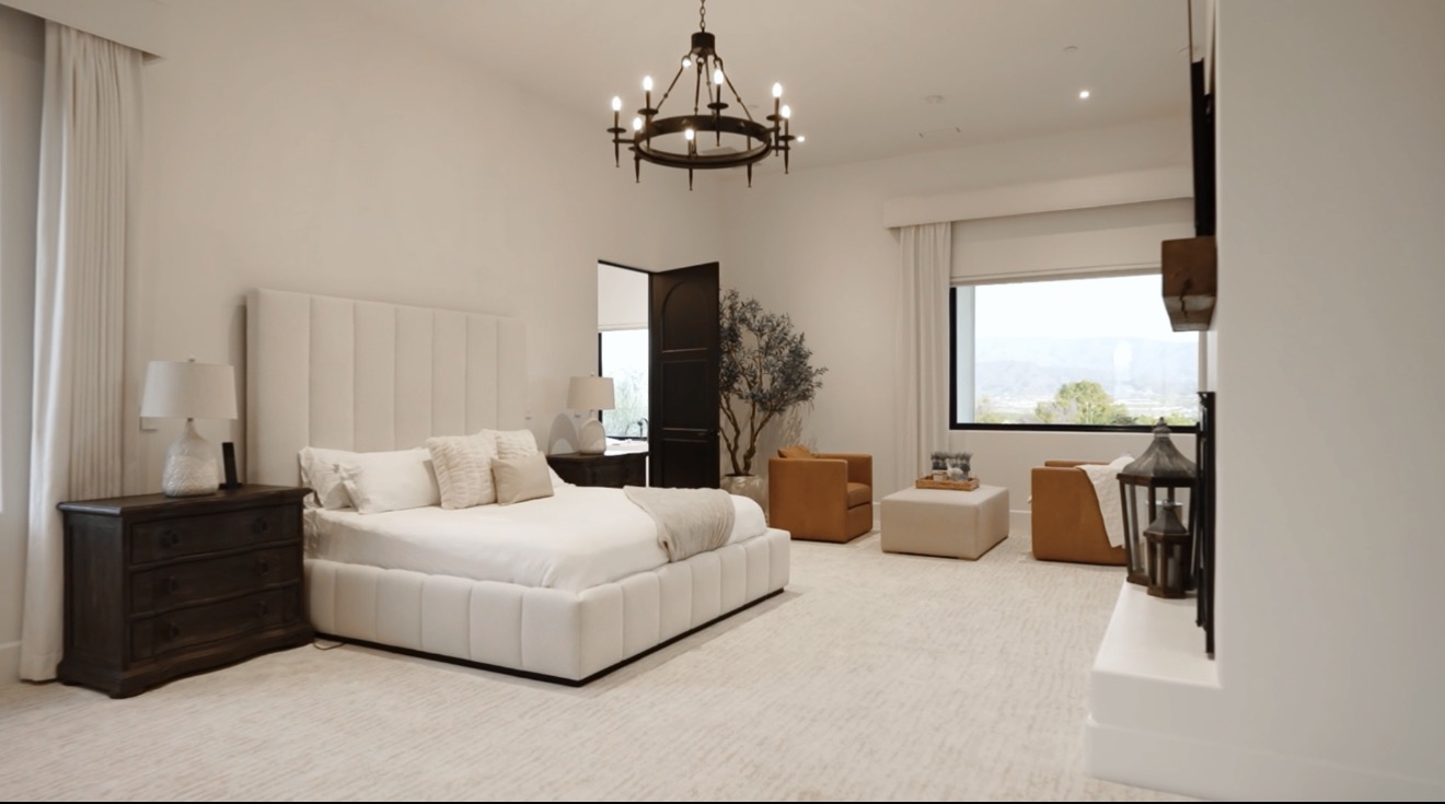 Luxury bedroom showcasing Level 5 drywall finishing