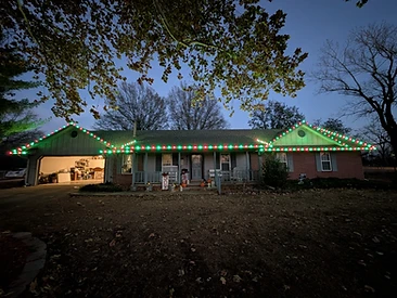 Christmas Lights in Skiatook, OK - Thomas Lawn and Landscape