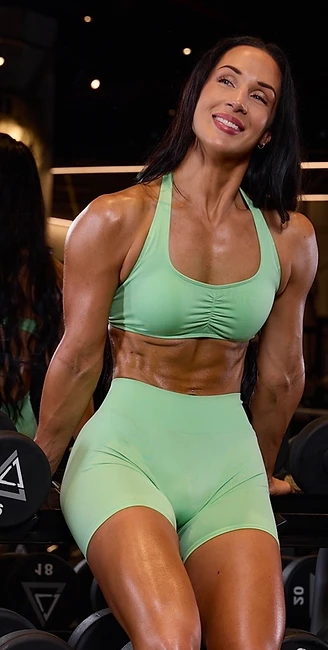 Emma Algstrand in the gym