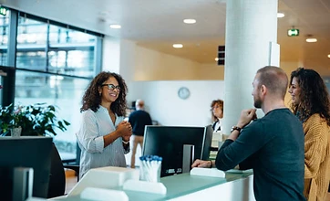 Client Experience, Escalation & Service Recovery