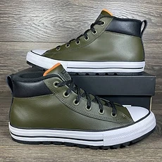 Converse Chuck Taylor All Star Street Lugged Mid.