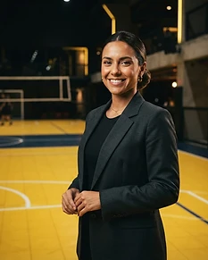 Mariana Costa, Gestora Esportiva · Rede de Escolas — cliente satisfeito com a construção de quadra esportiva pela JV Quadras