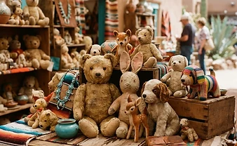 Cuddly Treasures: The Ultimate Guide to Plush Toy Collecting