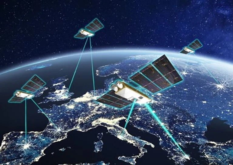 Pasqal and Thales successfully solve satellite planning challenges with Neutral-Atom Quantum computing