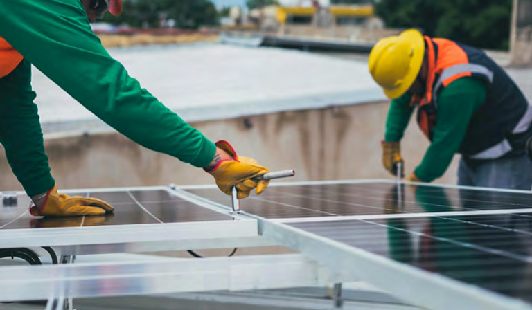 Regulatory gaps and unqualified installers threaten solar market