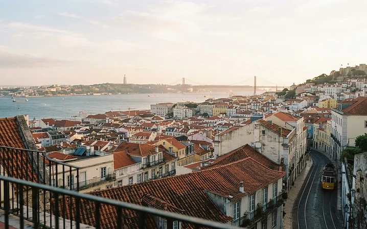 Lisboa — Fado e Lareiras