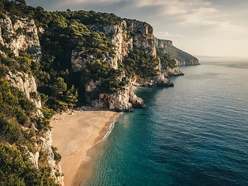 Arrábida — Pinhal e Mar Cristalino